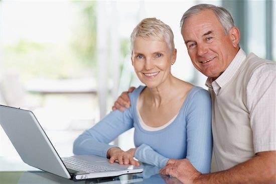 facebook_computer_couple.jpg