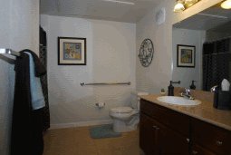 Creekside Villas Bathroom