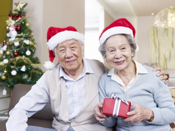 Thoughtful Christmas Gifts for Elderly Relatives